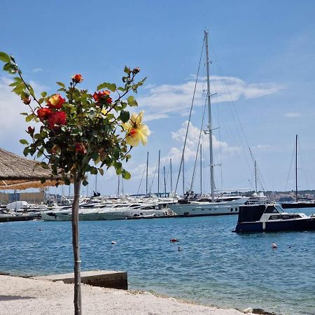 Vila Kuca Za Odmor Teja Trogir Exteriér fotografie
