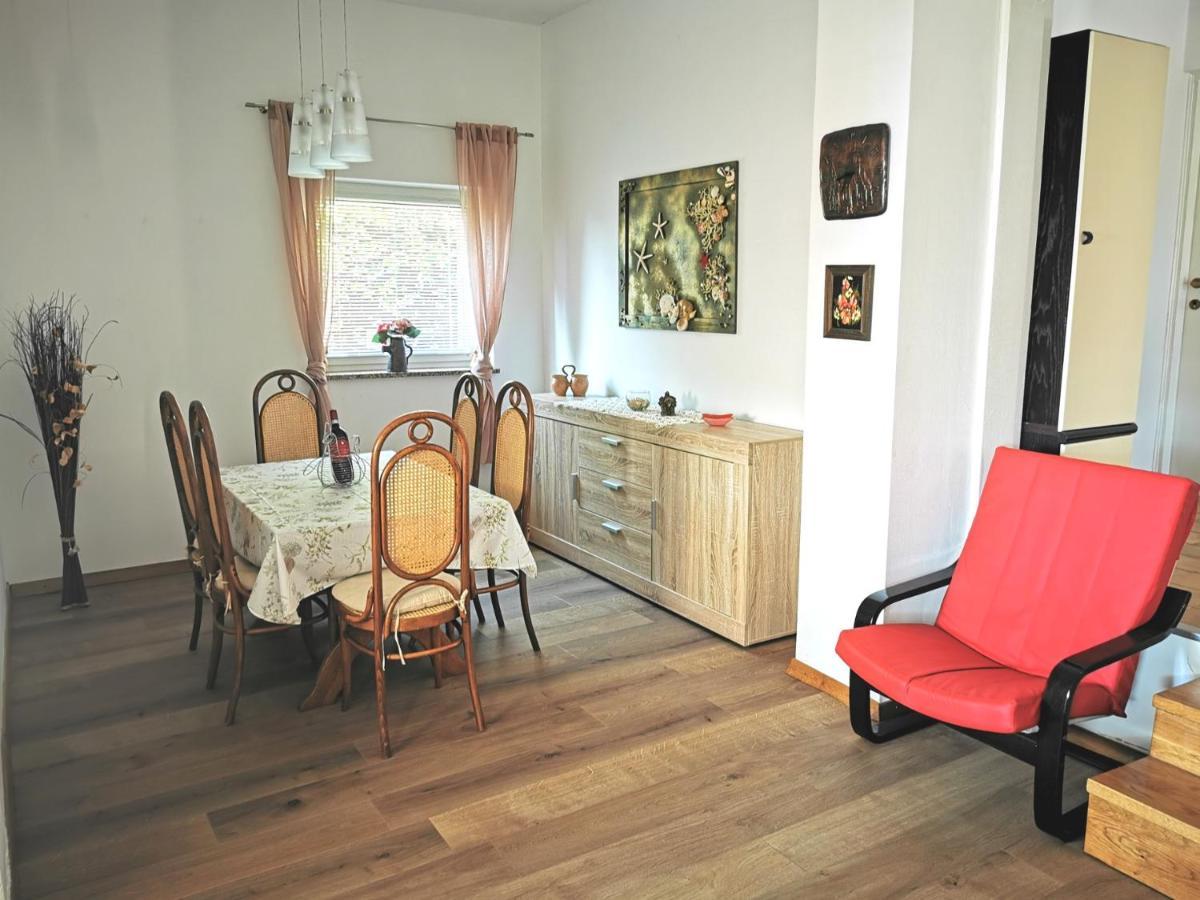 Vila Kuca Za Odmor Teja Trogir Exteriér fotografie