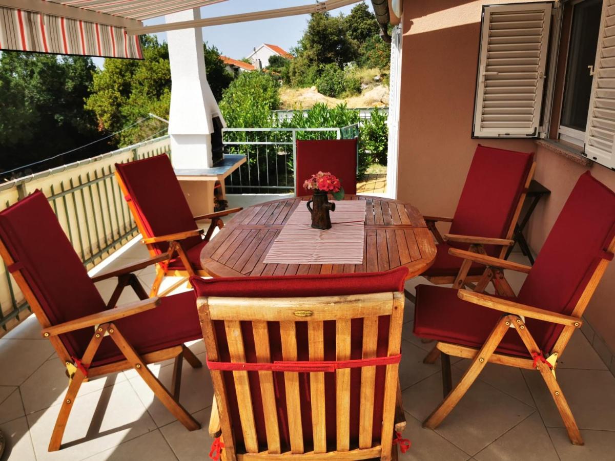 Vila Kuca Za Odmor Teja Trogir Exteriér fotografie