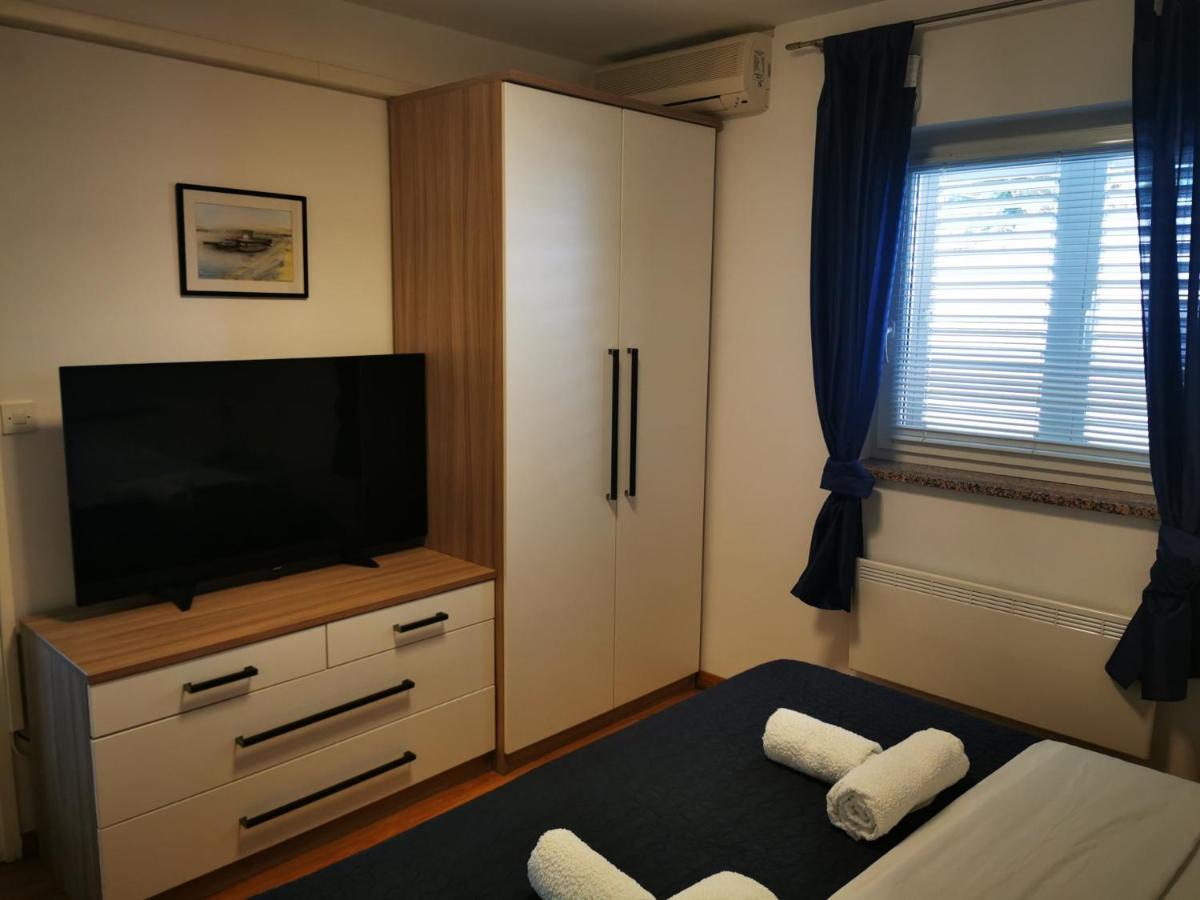 Vila Kuca Za Odmor Teja Trogir Exteriér fotografie