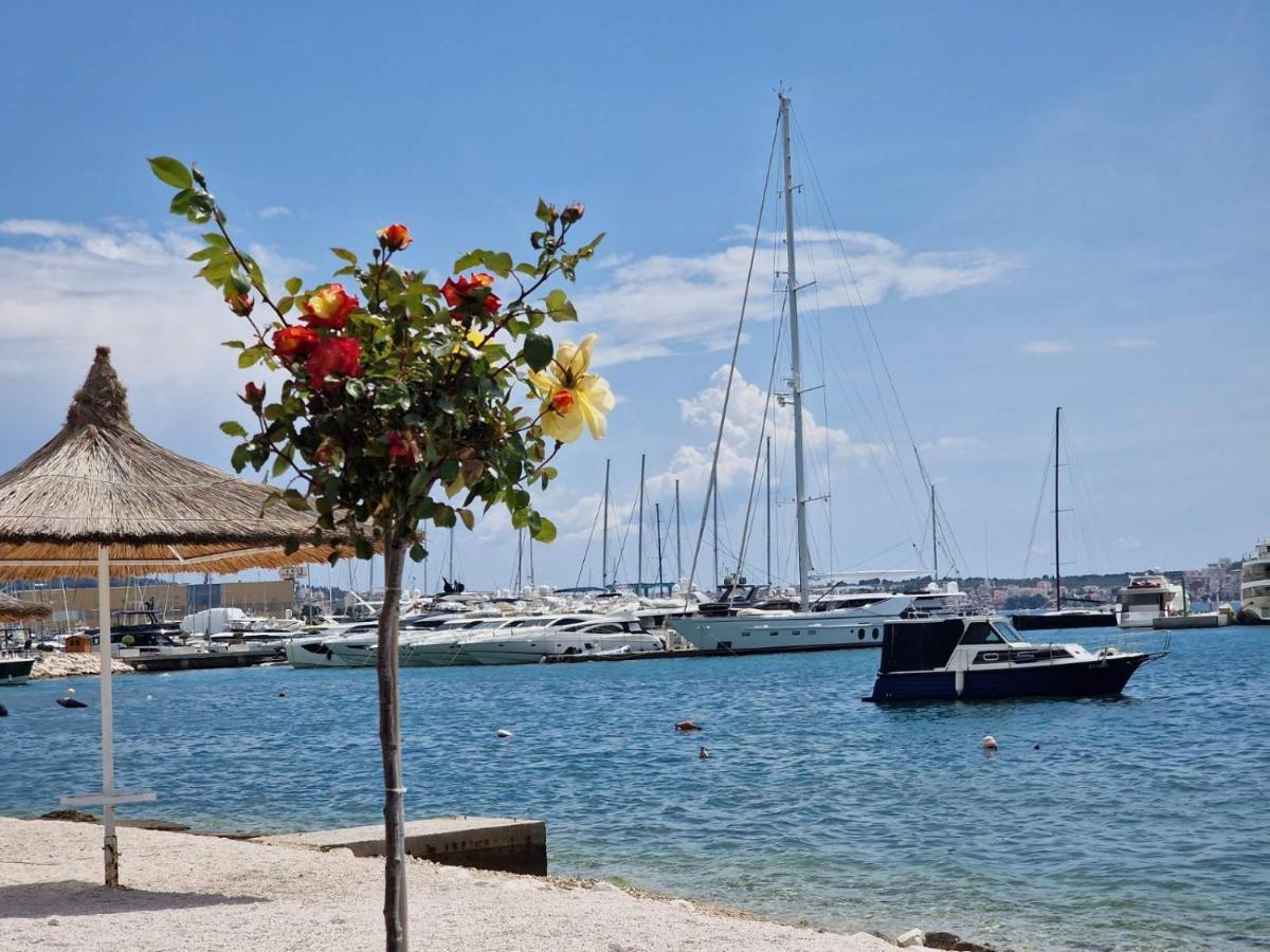 Vila Kuca Za Odmor Teja Trogir Exteriér fotografie